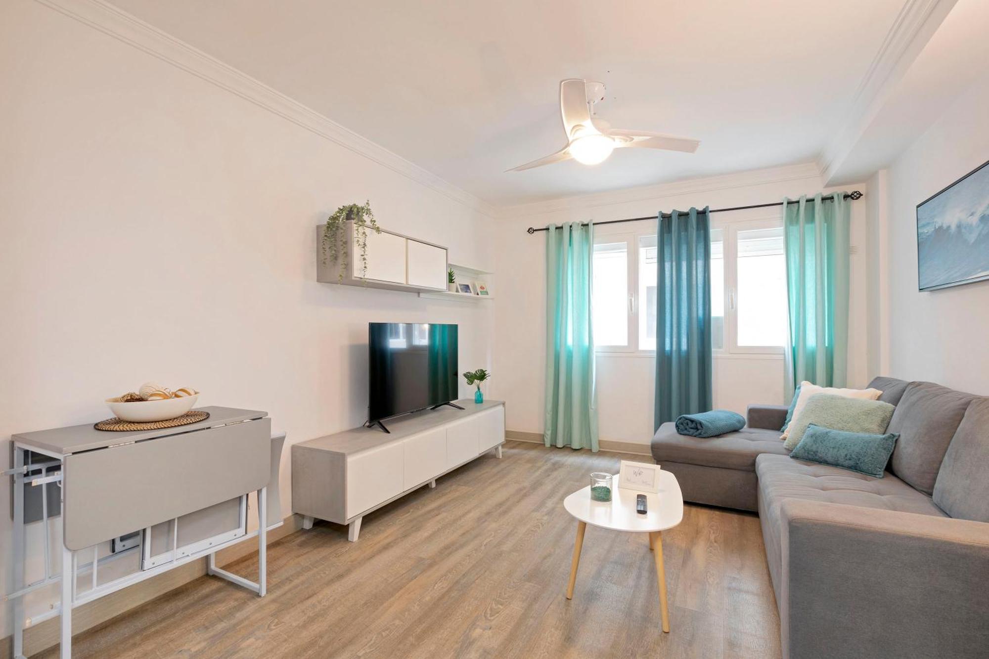 Blue Waves - Free Parking Apartment เอลเมดาโน ภายนอก รูปภาพ