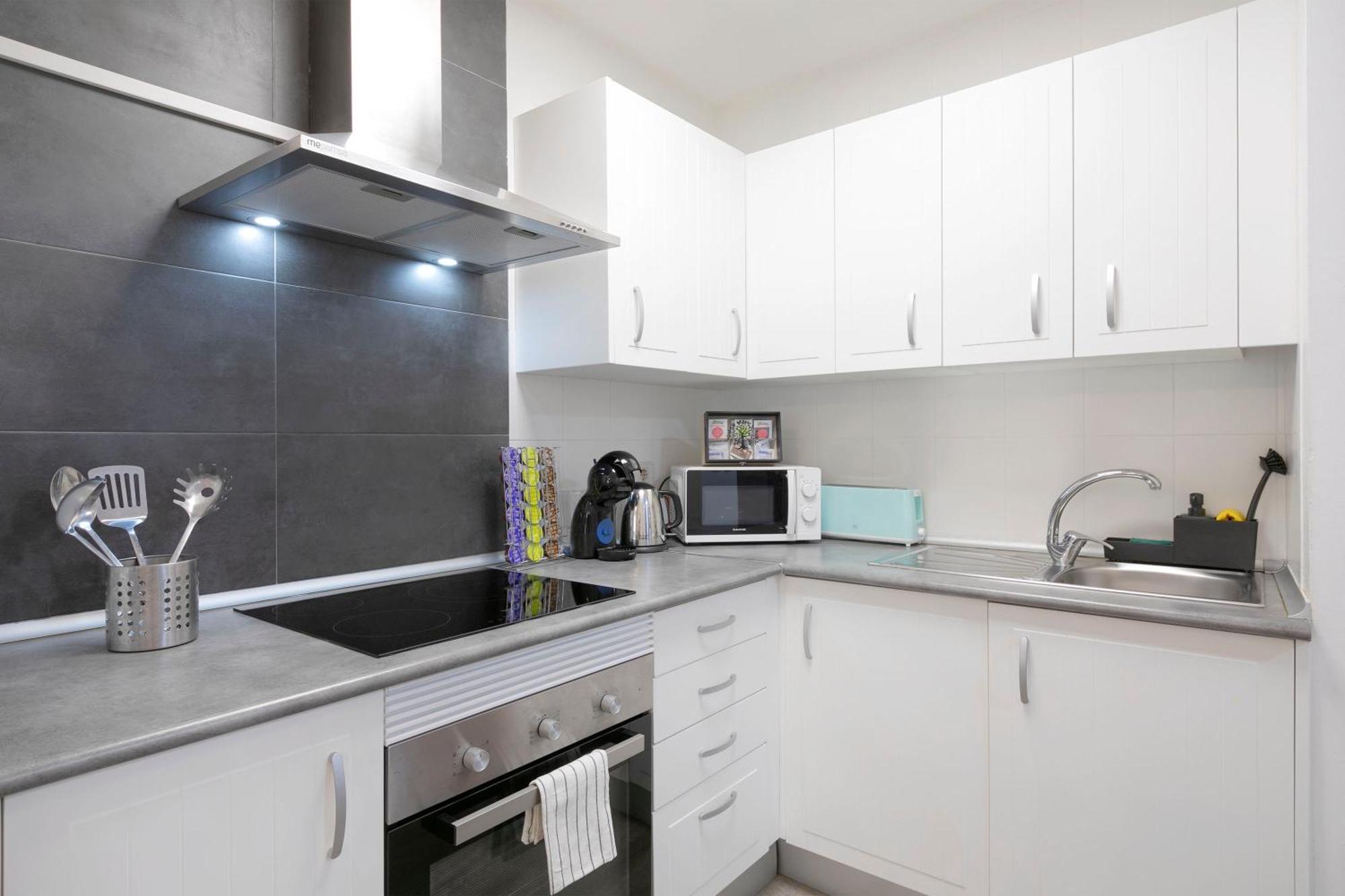 Blue Waves - Free Parking Apartment เอลเมดาโน ภายนอก รูปภาพ